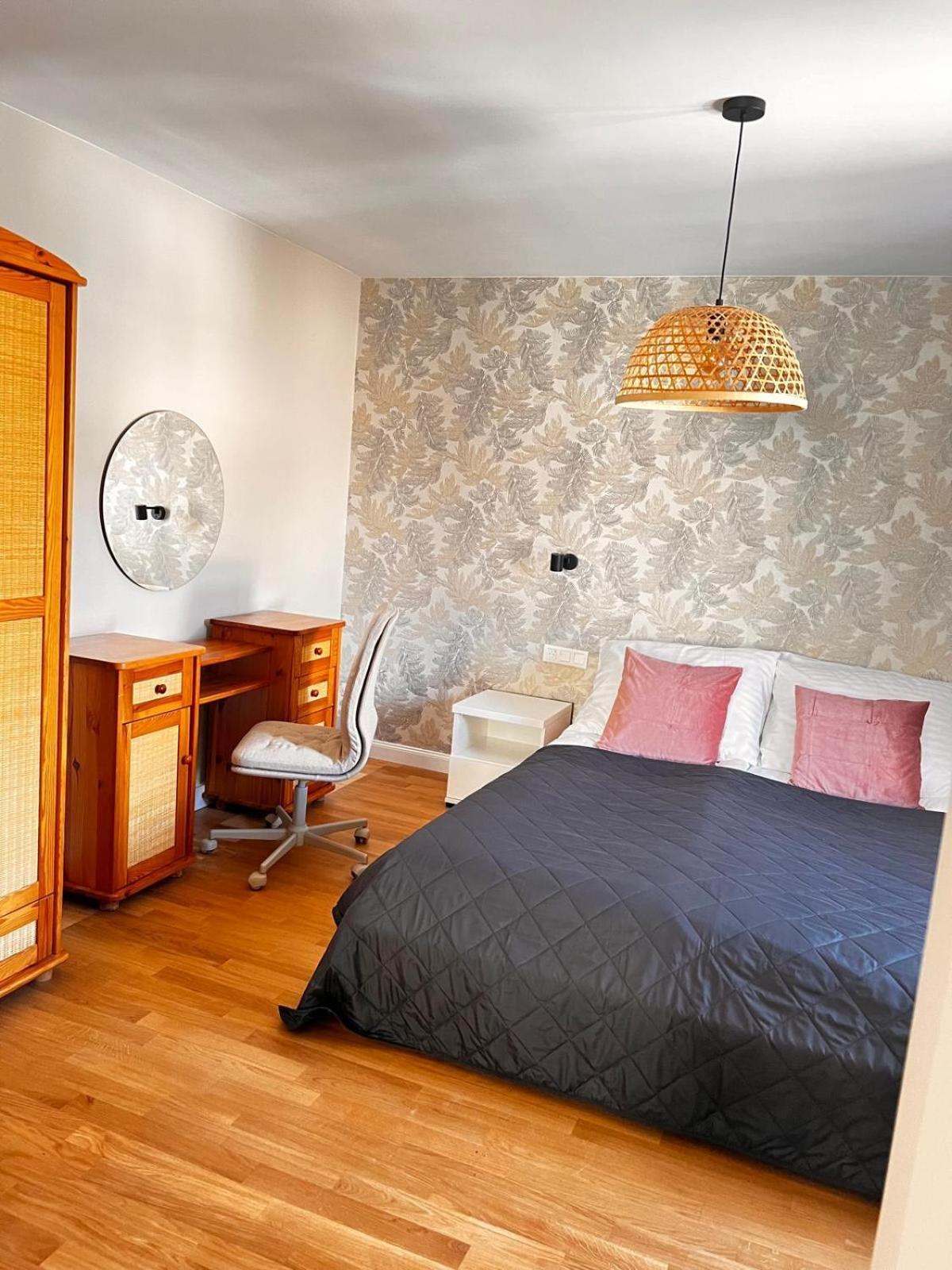 Apartamenty Sw Stanislawa Skierniewice Esterno foto